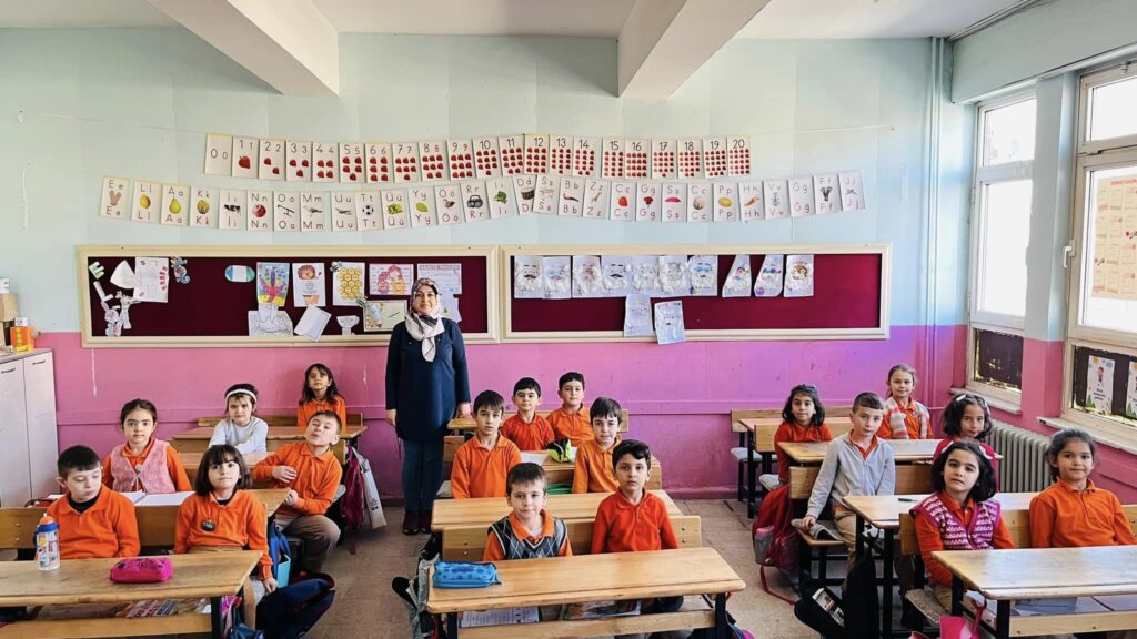 ÖĞRENCİLERİMİZDEN DERECE