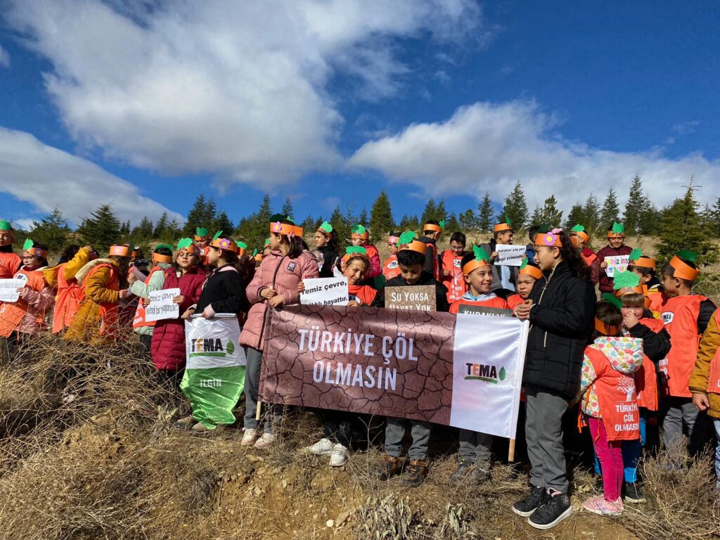 Ilgın TEMA Vakfı Çevre Bilincini Geliştiriyor