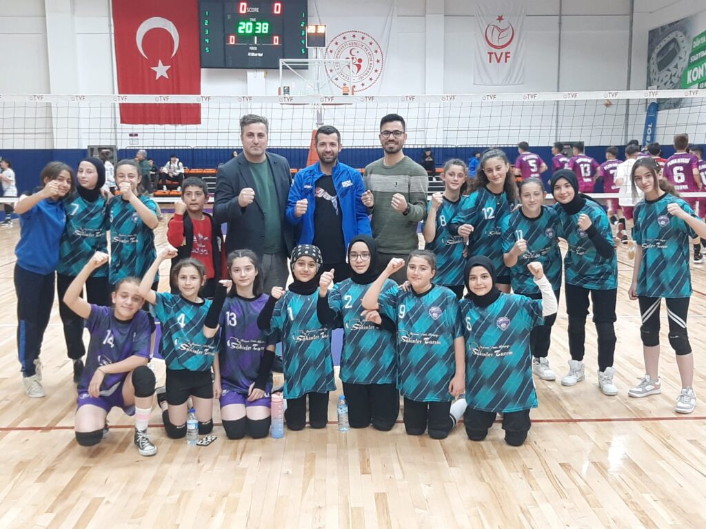 Ilgın Uğur Spor Voleybol Kulübünden büyük başarı