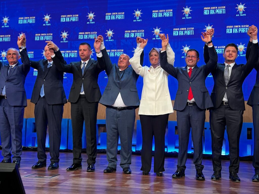 Doğanhisar Belediye Başkanı Ali ÖZTOKLU AK PARTİ AİLESİNE katıldı