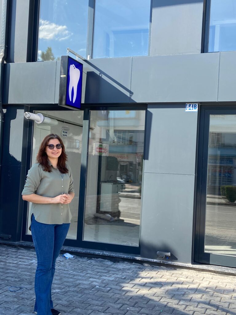 Dt. Emine Esen Çok Yakında Hasta Kabulüne Başlayacak