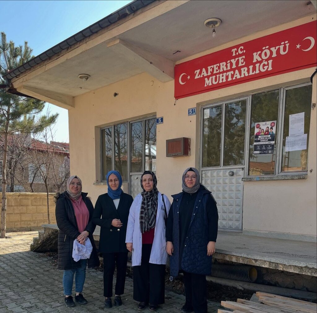 Mahallelerde Kadınlara Yönelik Eğitimler Devam Ediyor