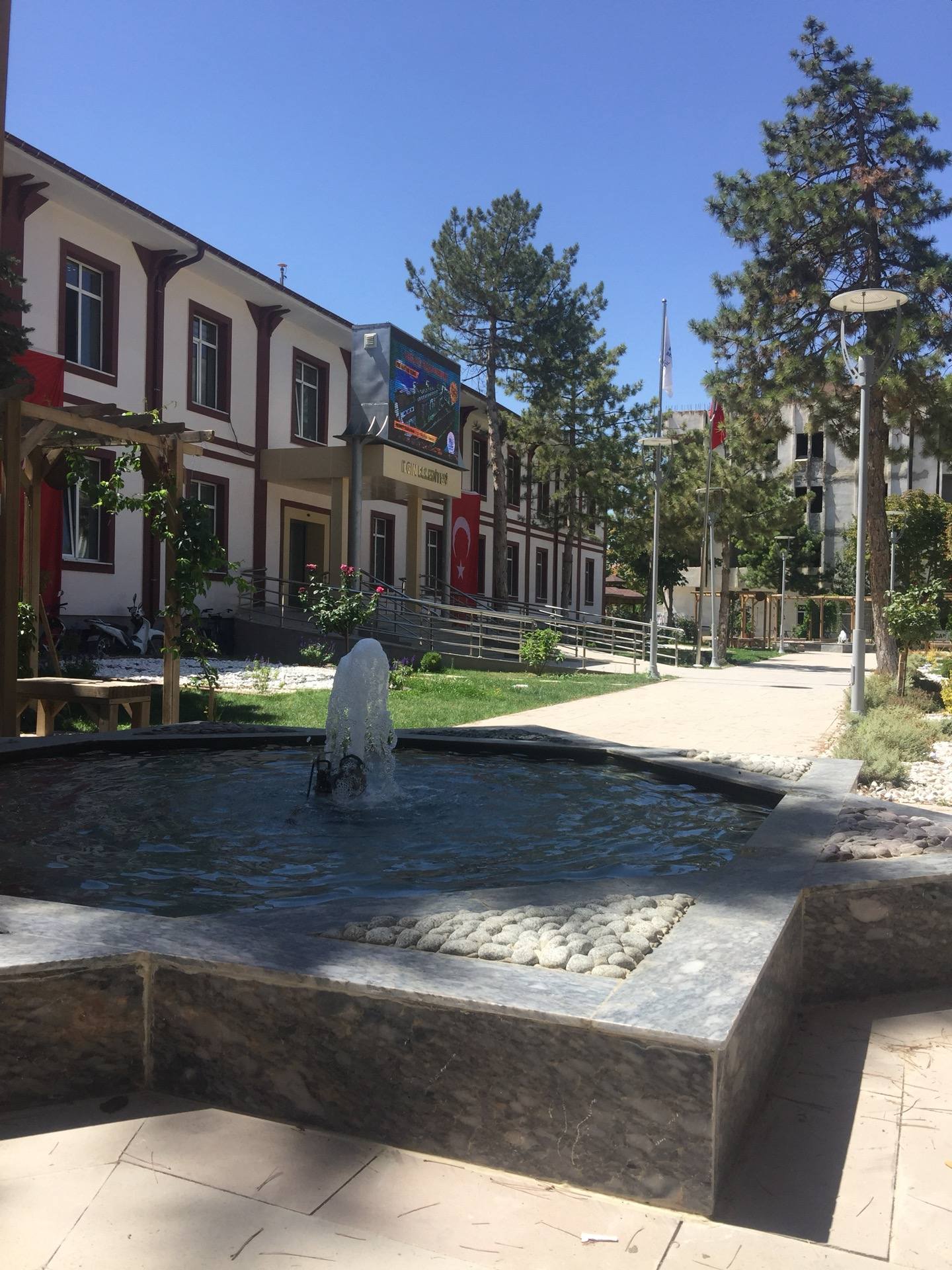 T.C. ILGIN BELEDİYE BAŞKANLIĞI’NDAN  TAŞINMAZLARIN KİRALAMA VE SATIŞ İHALESİ İLANI