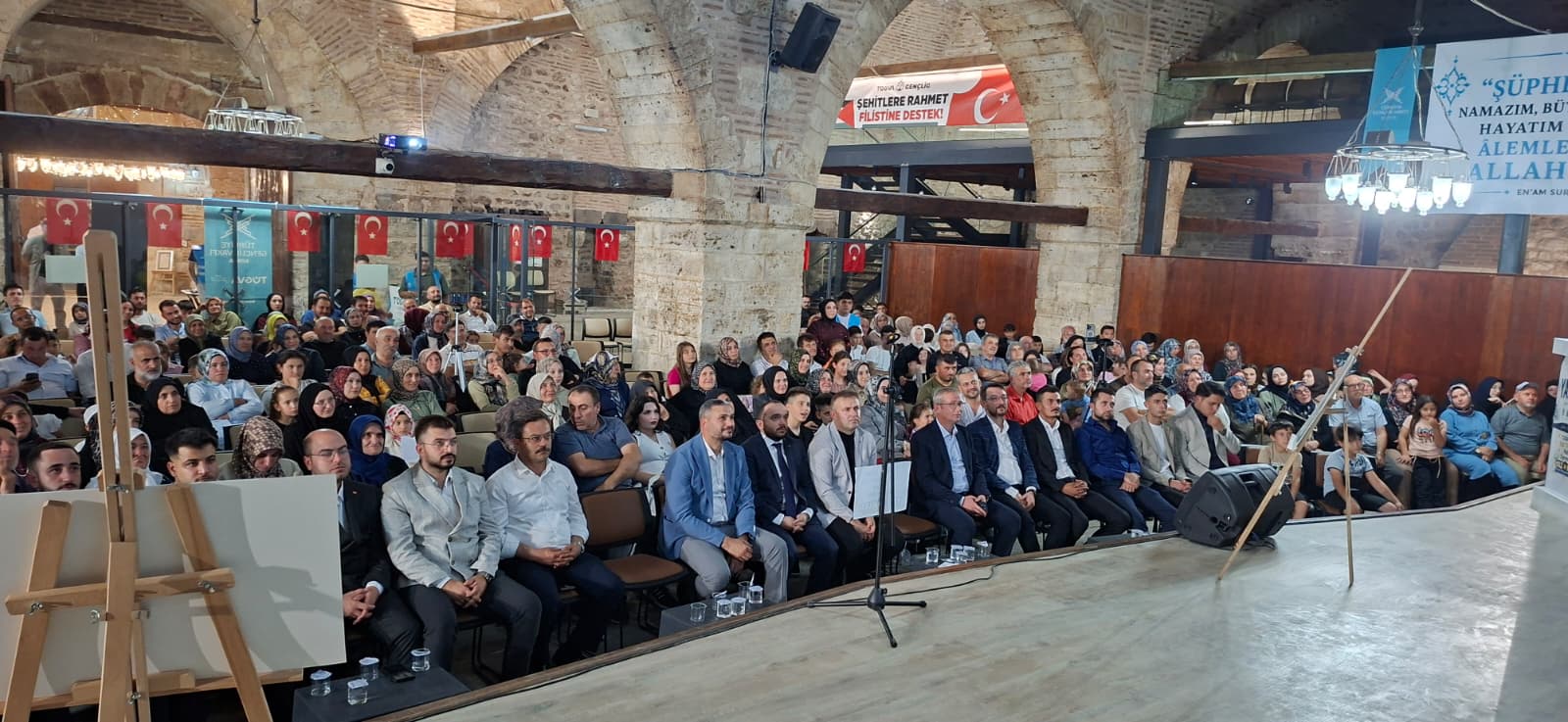 TÜGVA Ilgın Yaz Okulu’nda Coşkulu Kapanış: Çocuklarımızın Mutluluğu Geceye Damga Vurdu
